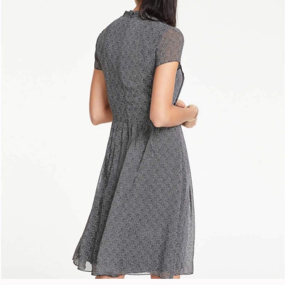 Ann Taylor 00P Petite Herringbone Tie Neck Dress - Picture 3 of 8